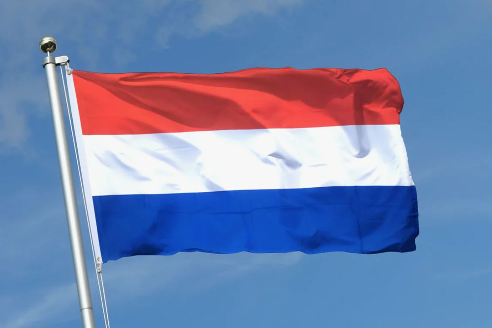 Флаг Люксембурга 90х135 см с люверсами #1