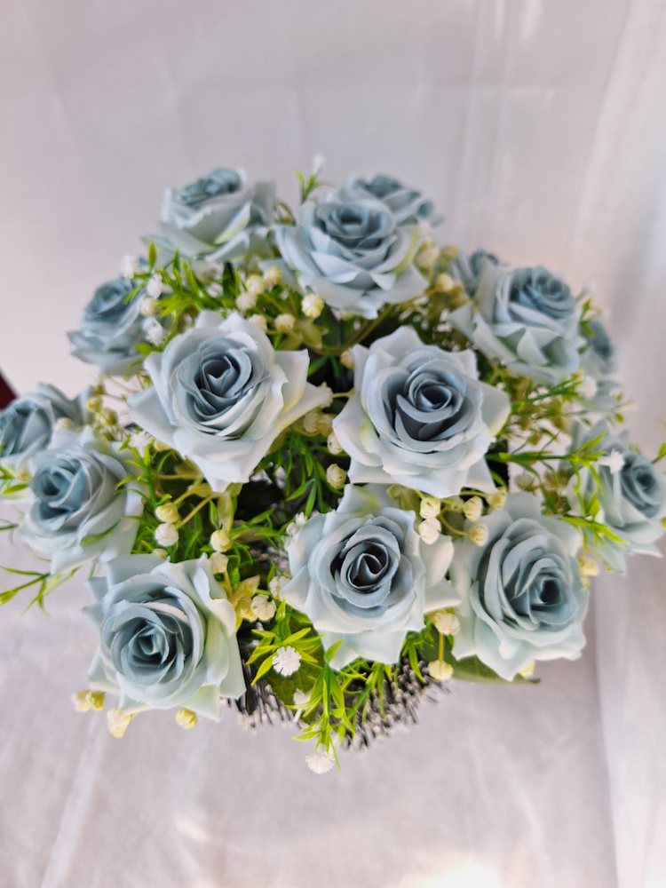 Ритуальная композиция большая Полянка корзина траурная из искусственных цветов европейские розы  #1