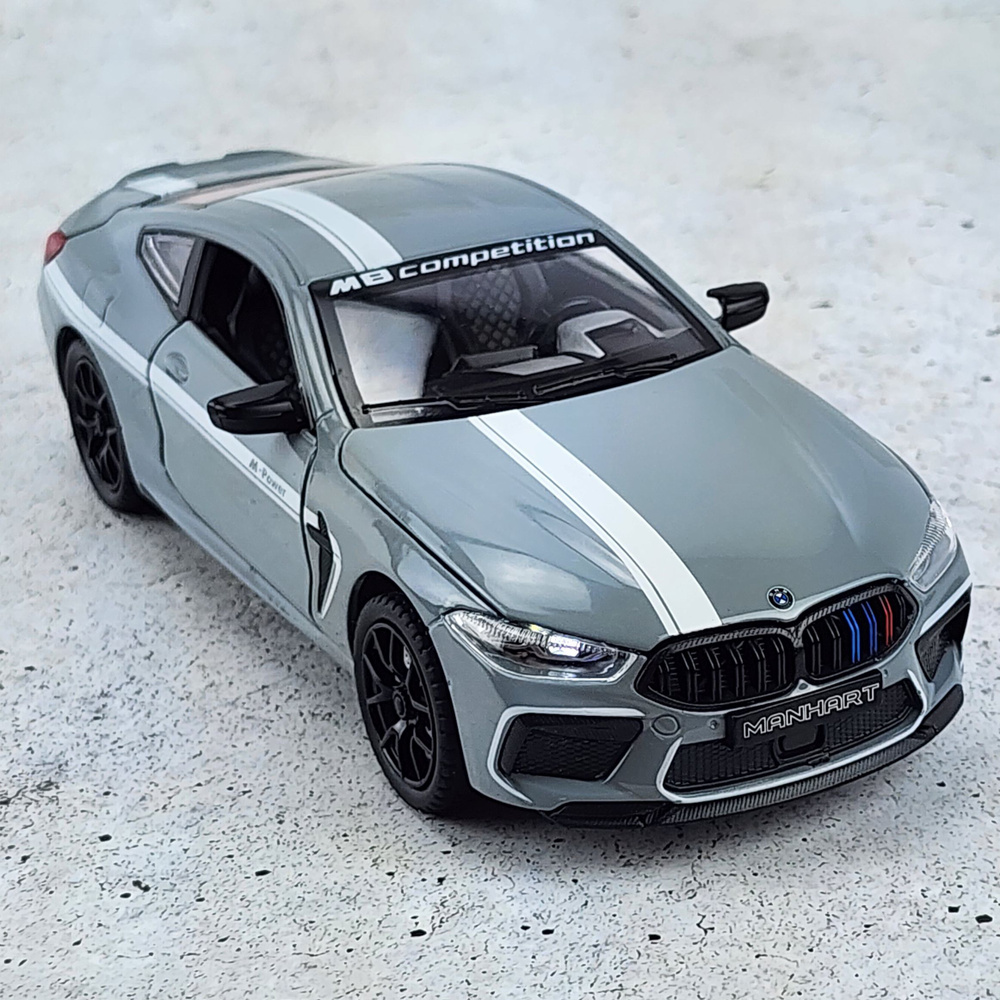 Машинка металлическая BMW M8 инерционная модель БМВ М8 1:24 серая длина 20см, со светом и звуком  #1