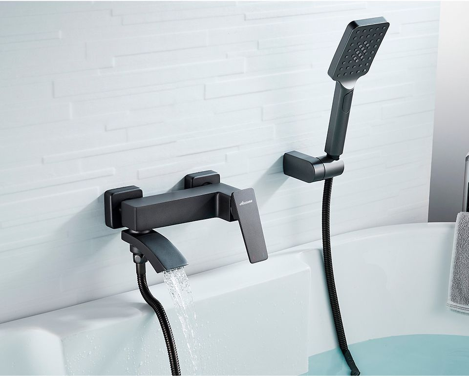 Смеситель для ванны с коротким поворотным изливом графит Accoona A63124AT  #1