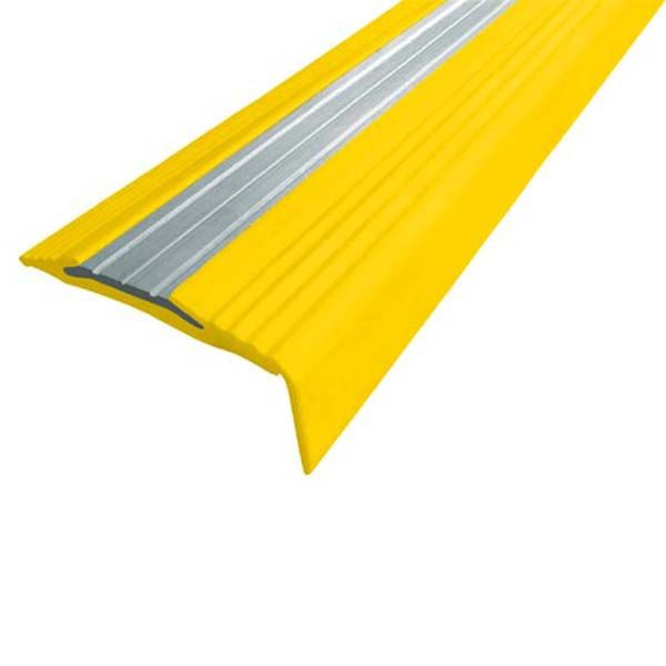 Противоскользящий уголок на ступени из термоэластопласта с алюминиевой вставкой NoSlipper 2,7м желтый #1