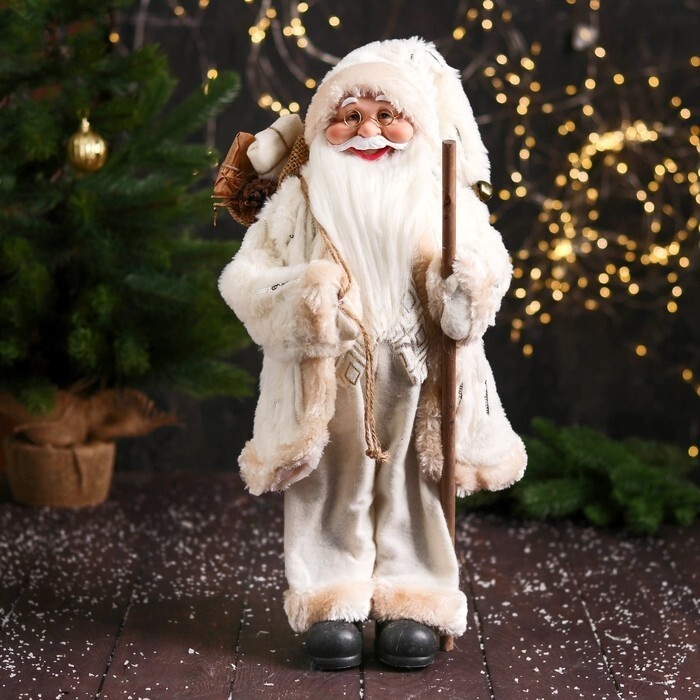 Дед Мороз "В пушистой шубе, посохом и мешком" 47 см, белый #1