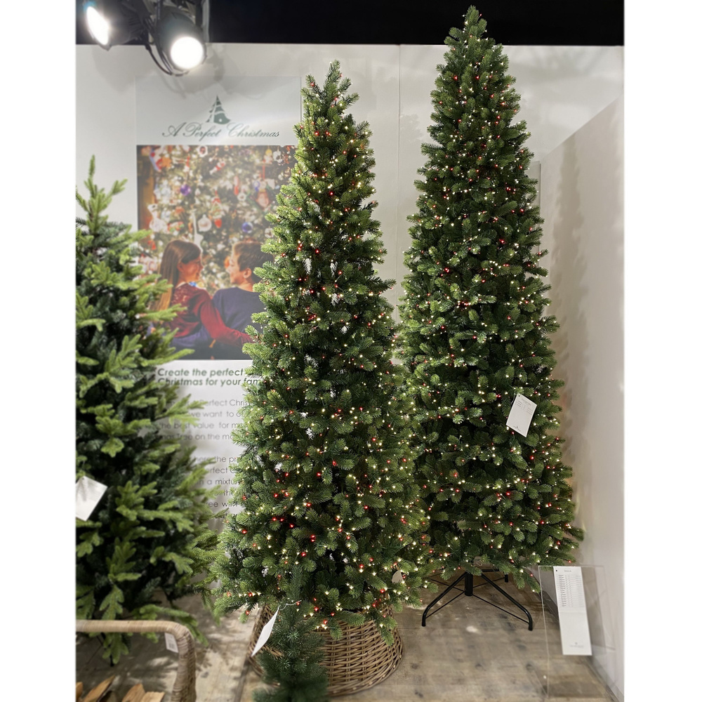 Искусственная стройная елка с гирляндой Джорджия Slim 274 см, 2550 красных/теплых белых LED ламп, ЛИТАЯ #1