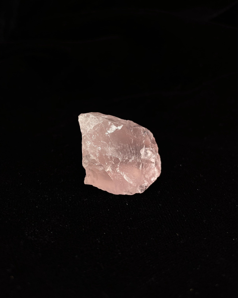 Розовый кварц - 4-5 см, натуральный камень, колотый, 1 шт - для декора, поделок, бижутерии  #1