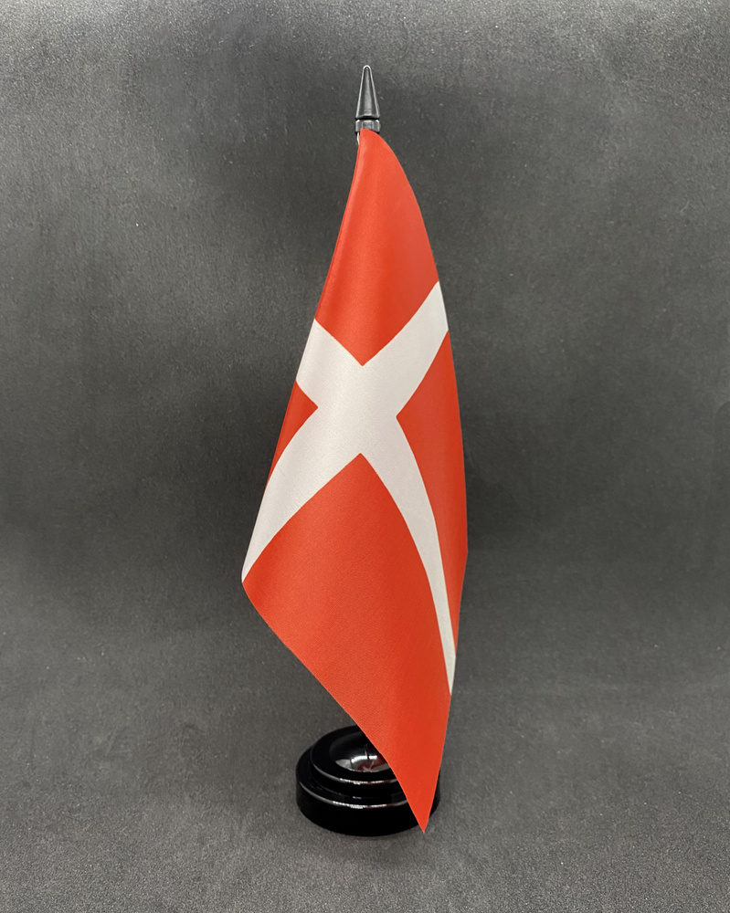 Дания. Настольный флаг на подставке, 30 см #1