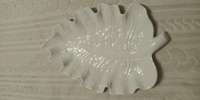 Блюдо для сервировки из керамики "Лист", тарелка для подачи, цвет белый, размер 30х20х2,5 см #142, Елена З.