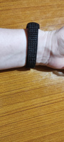 Нейлоновый ремешок для фитнес браслета Xiaomi Mi Band 5-6-7 / Спортивный браслет для умных смарт часов / Тканевый ремень для фитнес трекера на липучке / Черно-белый #43, Надежда К.