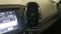 Универсальный автомобильный держатель для телефона с беспроводной зарядкой iPhone Android "B&E", крепление на воздухоотвод (подставка для телефона в машину, с автозажимом #5, Алексей С.